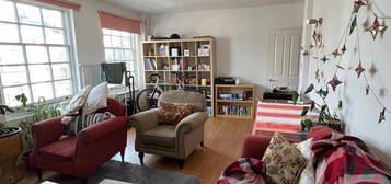 2 bed flat to rent