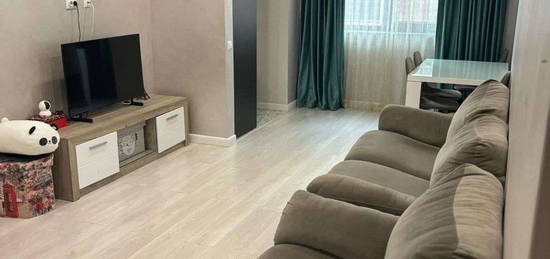 Apartament  3 camere Centru Civic , 60 metri, etaj parter Cod:153562