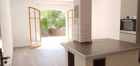 Location appartement 1 pièce 27 m²