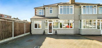 4 bedroom semi-detached house for sale