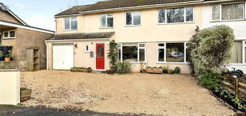 4 bedroom semi-detached house for sale