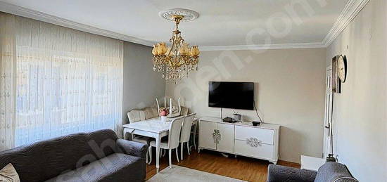 TANDOĞAN MAHALLESİN DE ARA KATTA 3+1 FULL YAPILI DAİRE