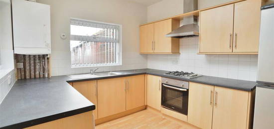 4 bedroom terraced house