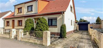 Wohnen am Bergwitzsee - Doppelhaushälfte mit drei Zimmern und Nebengelass mit Potenzial in Kemberg