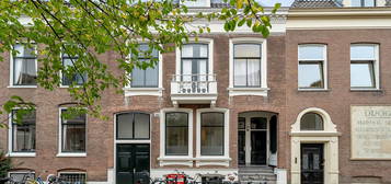 Mgr. van de Weteringstraat 120