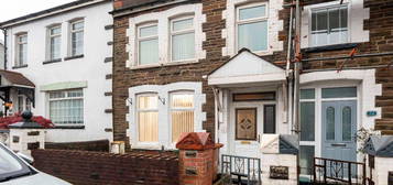 3 bed terraced house for sale