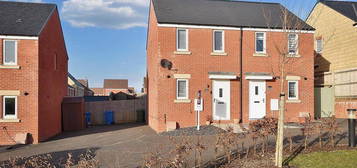 2 bedroom semi-detached house to rent