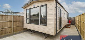 2 bedroom mobile home