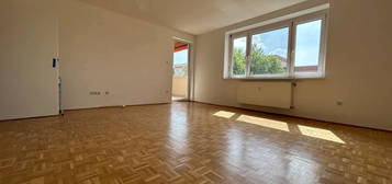 Helle 90m² Wohnung mit Fernsicht am Berliner Ring