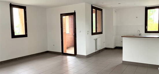 Appartement  à louer, 3 pièces, 2 chambres, 76 m²