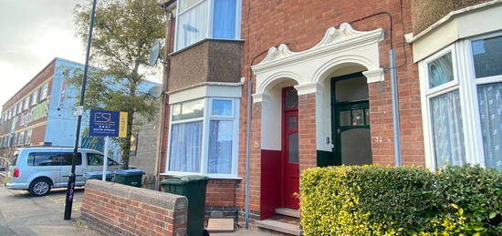 1 bed terraced house to rent