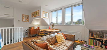 Flat for sale in Aldridge Road Villas, London W11