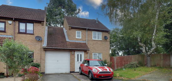 Semi-detached house to rent in Woodbank, Burbage, Hinckley LE10