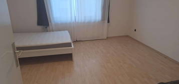 1-Zimmer-Wohnung mit Balkon und Einbauküche in Frankfurt am Main - Bockenheim