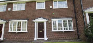 Mews house to rent in Millstone Road, Bolton BL1