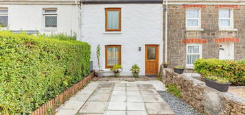 2 bed terraced house for sale