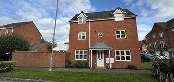 4 bedroom detached house