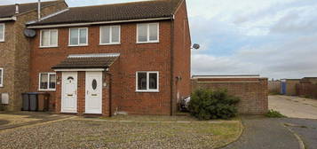 2 bed end terrace house to rent