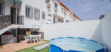 Casa adosada en venta en Calle la Vega, 27, Cúllar Vega