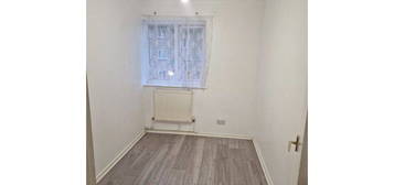 2 bed flat to rent