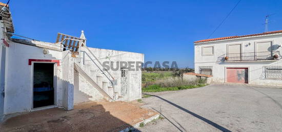 Casa Térrea T2 com Terreno 100m2 para Venda no Azinhal, Castro Marim