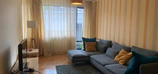 Apartament de 2 camere in Piata Romana