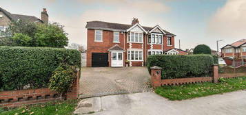 4 bedroom semi-detached house for sale