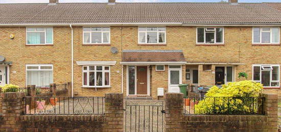 Terraced house for sale in Windmill Road, Hemel Hempstead HP2