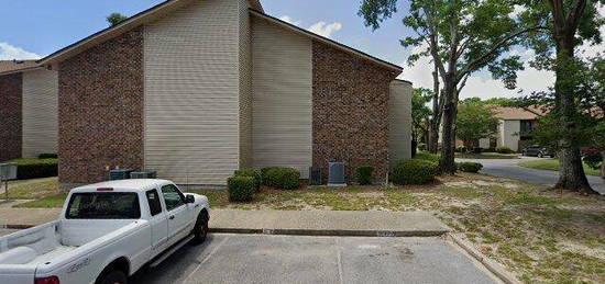 2201 Scenic Hwy #B2, Pensacola, FL 32503