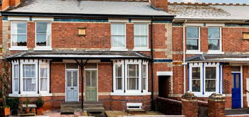 3 bed terraced house for sale