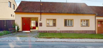 Dům, 960 m², Slavkov u Brna, 684 01