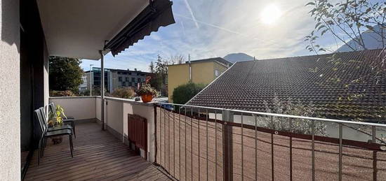 Wörgl: Moderne 3-Zi.-Wohnung mit Sonnenbalkon - Ideal gelegen und lichtdurchflutet