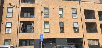 2 bed flat to rent