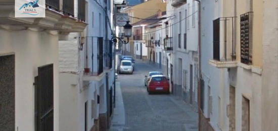 Casa adosada en venta en Larga, Guadix