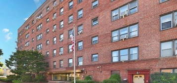 143-50 Hoover Ave #617, Briarwood, NY 11435