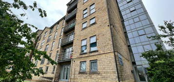 2 bedroom ground floor flat