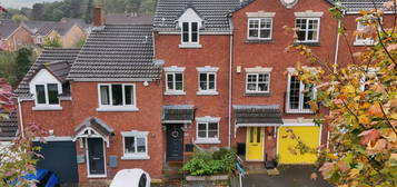 3 bed terraced house for sale