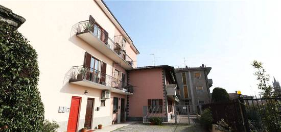 Appartamento su due piani in vendita in via Vittorio Emanuele, 13