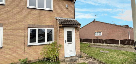 2 bed semi-detached house for sale