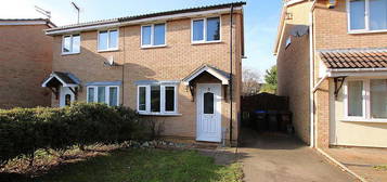 2 bedroom semi-detached house for sale