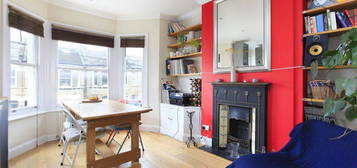 2 bed flat to rent