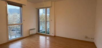 Location appartement 2 pièces 39 m²