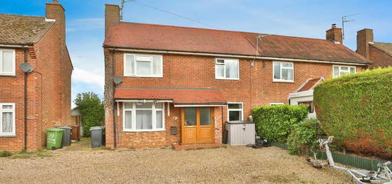 2 bedroom semi-detached house for sale