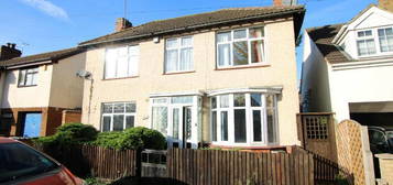 3 bedroom detached house