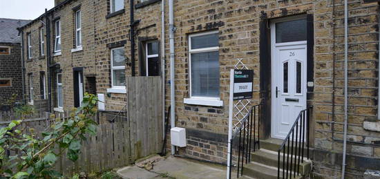 Terraced house to rent in Victoria Street, Lindley, Huddersfield HD3