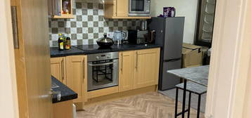 2 bed shared accommodation to rent