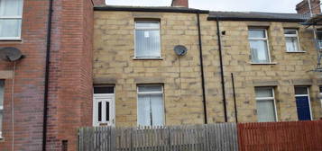 2 bedroom terraced house