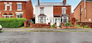 2 bedroom semi-detached house for sale