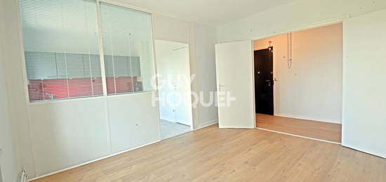 Appartement  à vendre, 3 pièces, 2 chambres, 64 m²