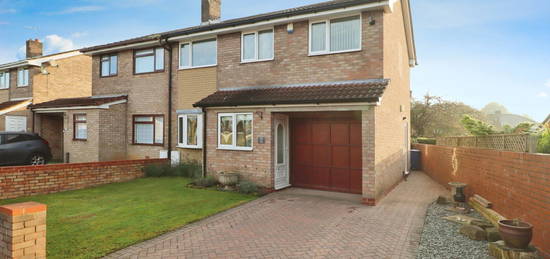 3 bed semi-detached house for sale